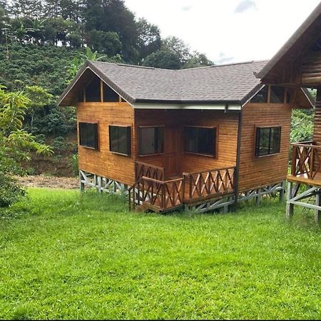 Cabanas La Laguna Cartago Exterior photo